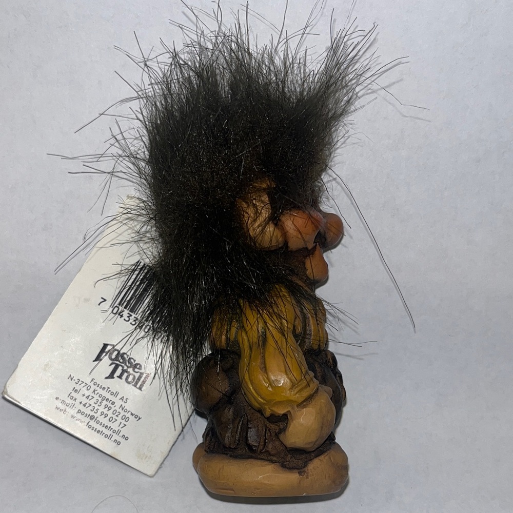 Fosse Troll Whimsical Figurine - Picture 3 of 5